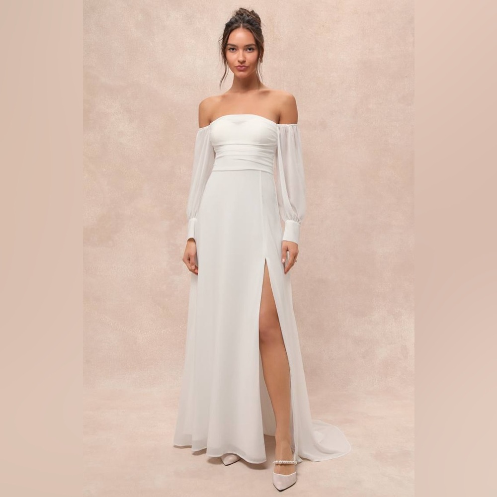 Lulu’s Adorna White Off-the-Shoulder Maxi Dress with Slit Size XS